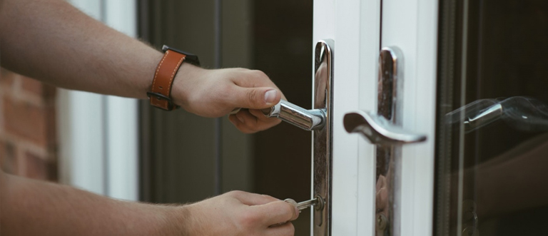 24 hour key locksmith Colusa